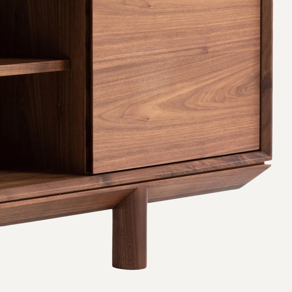 Low Media Console